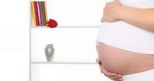 Беременная должна контролировать объем выпитой жидкости